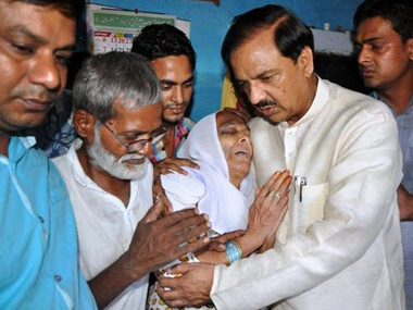 From ‘soul shaking’ to ‘communal colour': Here’s what politicians said about the Dadri lynching case From ‘soul shaking’ to ‘communal colour': Here’s what politicians said about the Dadri lynching case