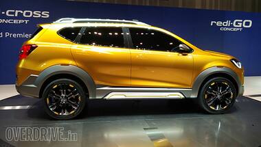 Image gallery: India-bound Datsun Go-Cross at the 2015 Tokyo Motor Show