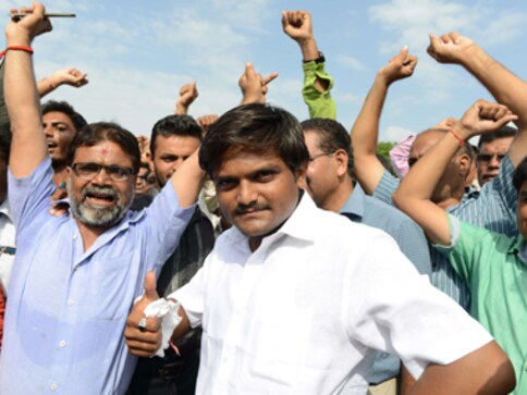 Hardik Patel booked for sedition after his 'kill policeman' remark Hardik Patel booked for sedition after his 'kill policeman' remark
