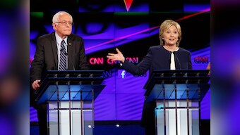 Hillary Clinton urges Iowa voters to finish 'shopping', choose her over Bernie Sanders