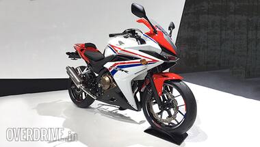 2015 Tokyo Motor Show: Honda CBR400R unveiled
