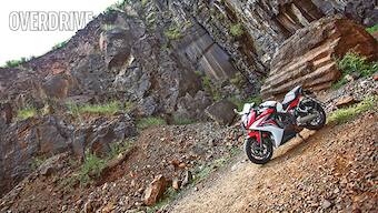 2015 Honda CBR650F road test review (India)