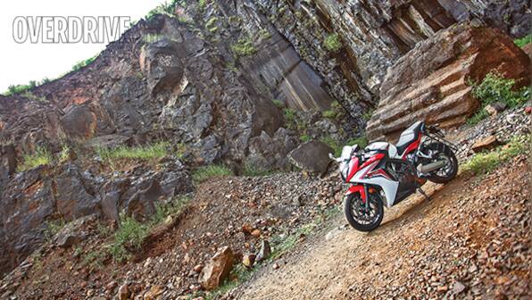 2015 Honda CBR650F road test review (India)