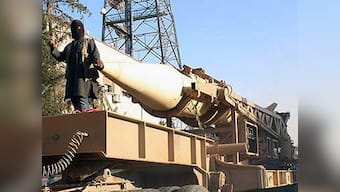 Islamic State threaten to attack and defeat Russia as airstrikes in Syria intensify