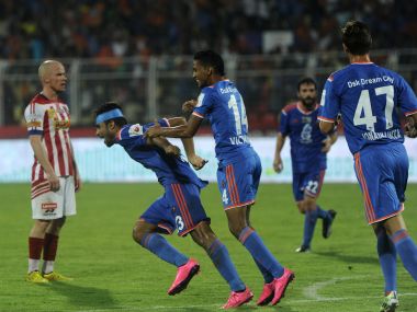 ISL 2015: 10-man Atletico de Kolkata hold FC Goa to a draw in ill-tempered affair ISL 2015: 10-man Atletico de Kolkata hold FC Goa to a draw in ill-tempered affair
