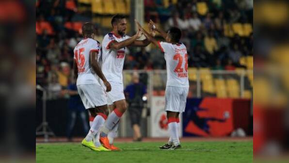 ISL 2015: Delhi Dynamos steal win with late goal against Kerala Blasters