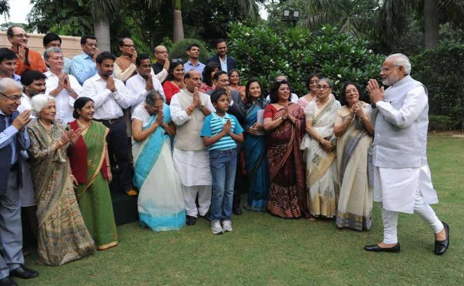 Narendra Modi meets Netaji Subhash Chandra Bose's family Photos News