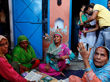 No mention of beef in FIR in the Dadri lynching case: Political slugfest continues No mention of beef in FIR in the Dadri lynching case: Political slugfest continues