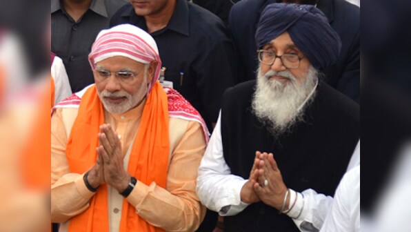 #YoBadalsoMandela trends as social media slams Modi for comparing Badal to Mandela