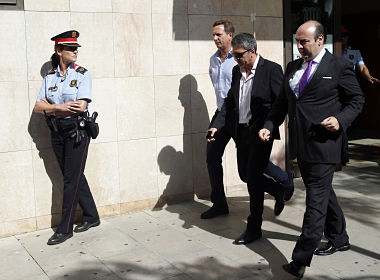 Spanish prosecutor wants jail, fines for Messi's father in tax fraud case Spanish prosecutor wants jail, fines for Messi's father in tax fraud case