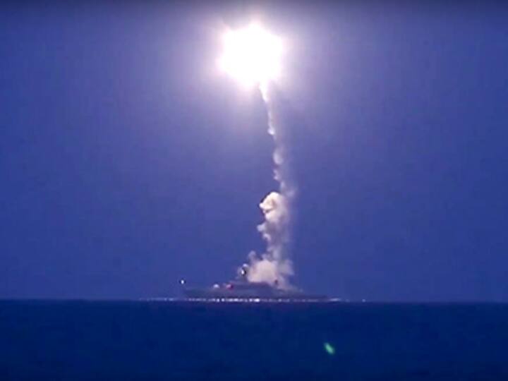 US: Russian cruise missiles 'landed in Iran'