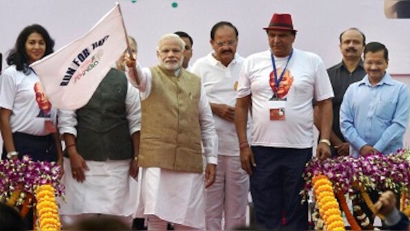 On Sardar Patel's birth anniversary, Narendra Modi calls for unity, peace and harmony