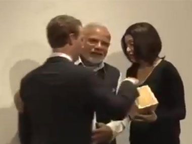 Hum tum ek camera mein bandh ho: Modi's Facebook video shows our obsession with perfect image Hum tum ek camera mein bandh ho: Modi's Facebook video shows our obsession with perfect image