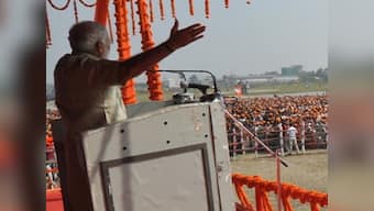 Modi says Nitish and Lalu 'protecting terrorists', Sonia must 'stop lecturing' on tolerance