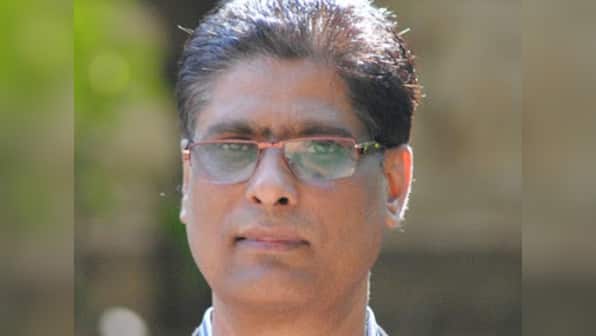 Kannada writer Rahamat Tarikere returns Sahitya Akademi award