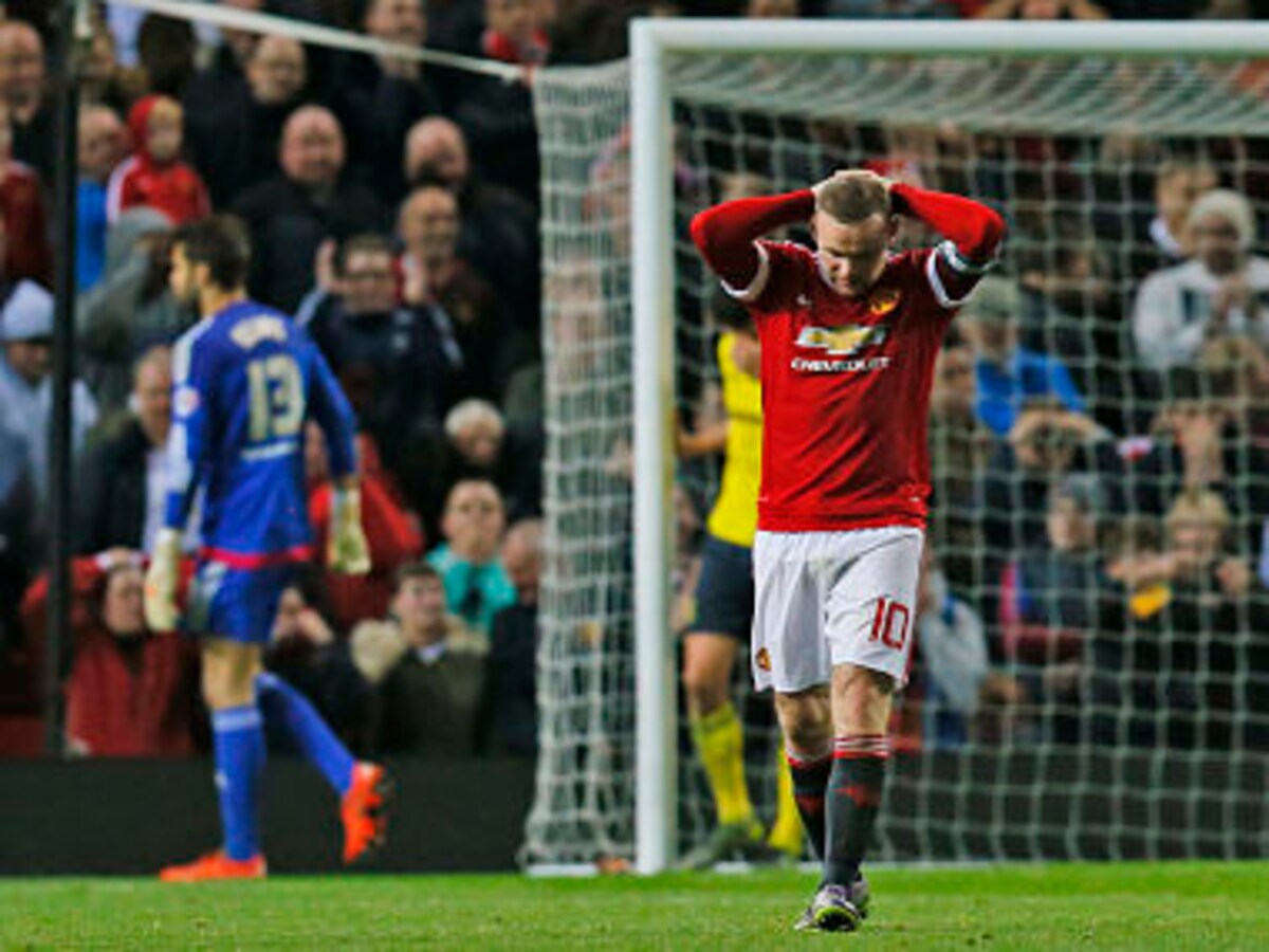 Wayne Rooney seals Manchester United's Carling Cup comeback, Carling Cup