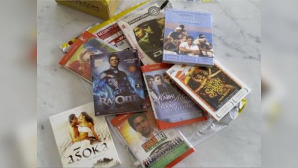 Filmy gift! When Shah Rukh Khan sent DVDs of his movies to author Paulo Coelho