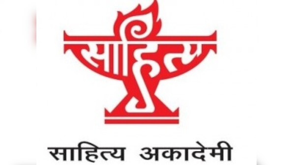 A staged literary revolt: Returning Sahitya Akademi awards only a trifle less churlish than Sena’s attack on Kulkarni