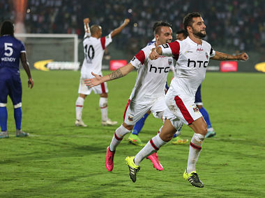 ISL 2015: Simao Sabrosa's penalty hands NorthEast United 1-0 win over Atletico de Kolkata ISL 2015: Simao Sabrosa's penalty hands NorthEast United 1-0 win over Atletico de Kolkata