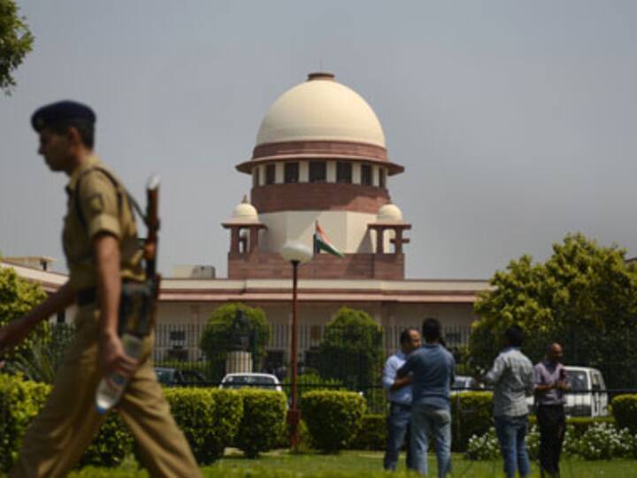 Vehicles entering Delhi will have to pay environment charge from 1 November: SC