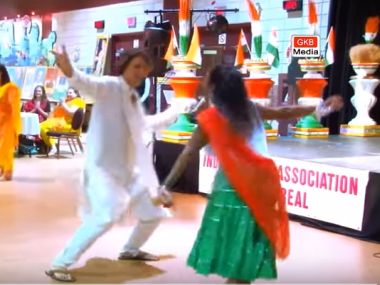 Boxer, politician, dancer? Check out Canadian PM Trudeau’s bhangra moves to Bollywood song Boxer, politician, dancer? Check out Canadian PM Trudeau’s bhangra moves to Bollywood song