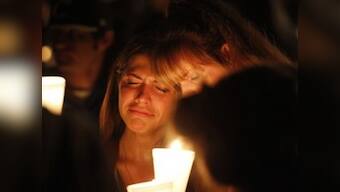 Oregon gunman shot "Christians" in the head, shot himself as police officers arrived