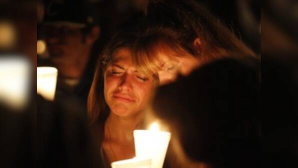 Oregon gunman shot "Christians" in the head, shot himself as police officers arrived