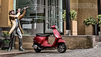 Vespa 150 SXL and VXL first ride review