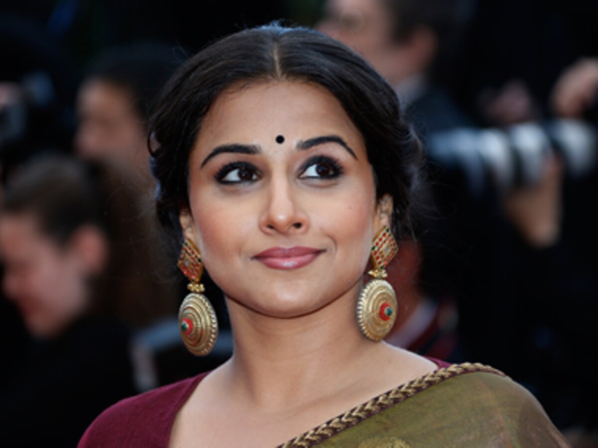 Vidya Balan Sexy Photo Dikhao - Vidya Balan feels every role she has done has a 'personal connect'; says  'they are an extension of me'-Entertainment News , Firstpost