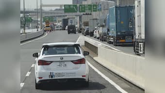 In a first, self driving car cruises on notorious I-95 freeway in Virginia
