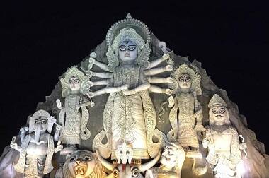 Three injured in stampede to see 'world's tallest Durga idol'