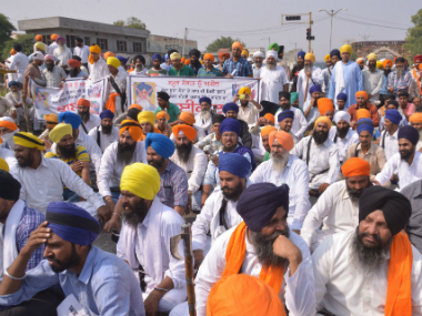 Desecration row: Judicial commission set up by govt eye wash, says radical Sikh group Desecration row: Judicial commission set up by govt eye wash, says radical Sikh group