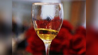 Don't be fooled by that fancy bottle: Wine labels may influence how much you like the drink