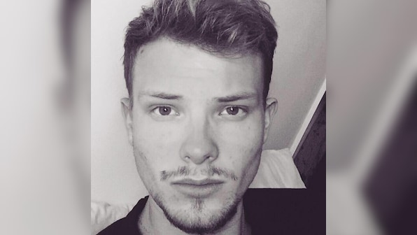 'Had to physically push him away': Londoner details racist attack on young Muslim girl in social media post