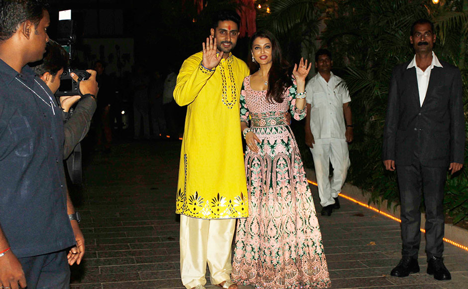 From Shah Rukh Khan to Mukesh Ambani: Bachchans' Diwali bash was a starry affair From Shah Rukh Khan to Mukesh Ambani: Bachchans' Diwali bash was a starry affair