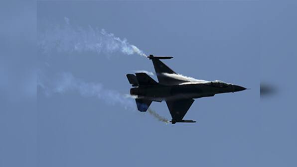 US shouldn't sell nuclear armed F-16 fighter jets to Pakistan: Republican leader