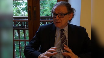 Enterprises should not blindly jump into the IoT; tools are not ready yet: Yefim Natis, Gartner
