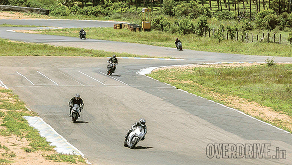 Better riding: Track etiquette Better riding: Track etiquette