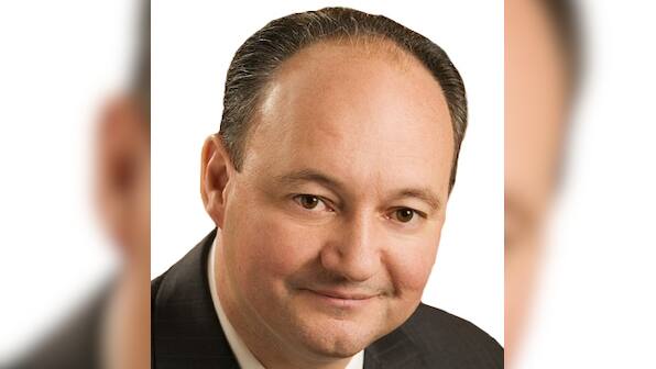 Betamax tips its hat before TV unravels at the seams