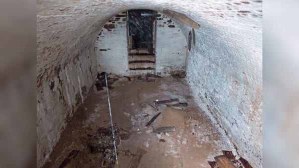 Burial vaults, skeletons found under New York University campus