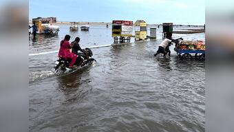 As flood crisis continues in Tamil Nadu, Jaya asks PM Modi to release Rs 2,000 cr for rain relief