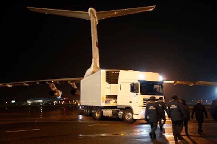 Russia flies bodies of Egypt crash victims home, as nation mourns its worst-ever aviation disaster