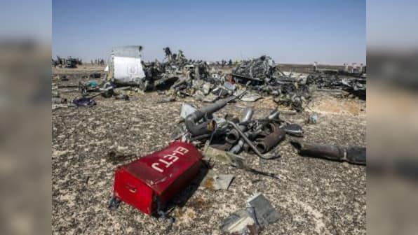 Bomb Islamic State 'planted in luggage' caused Russian plane to crash in Egypt says US intelligence