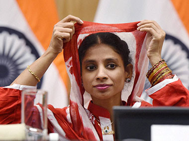 Two more families claim to be Geeta's parents: Swaraj Swaraj Two more families claim to be Geeta's parents: Swaraj Swaraj