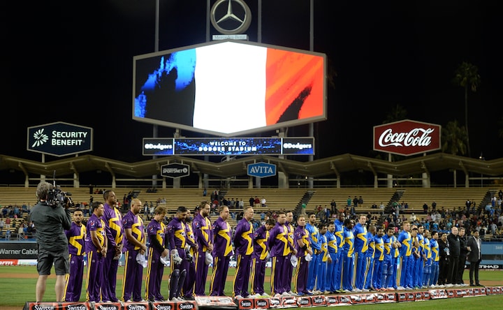 That's all folks: Sachin Tendulkar, Shane Warne draw curtains on the three-match All Stars series