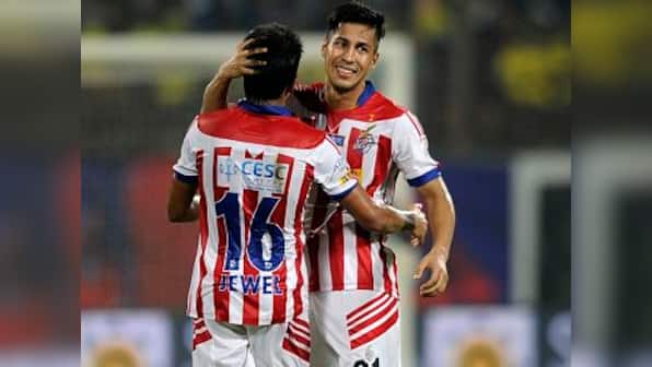 ISL 2015: Super-sub Arata Izumi sinks Kerala Blasters with late brace as Atletico de Kolkata win 3-2