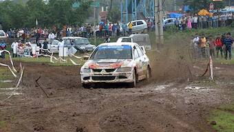 FMSCI Indian Rally Championship 2015: Abhilash PG and Anoop Kumar DS of Team Rennoil R3A take first place in 41st K-1000 Rally