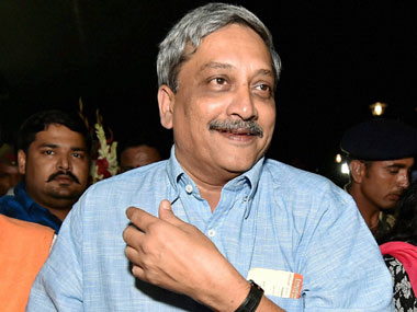 Want to stay safe? don't take VIP security, says Parrikar Want to stay safe? don't take VIP security, says Parrikar