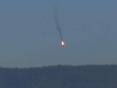 Pilot killed after Turkey shoots down Russian warplane near Syrian border Pilot killed after Turkey shoots down Russian warplane near Syrian border