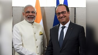 PM Modi, Hollande to launch international solar alliance at Paris climate change meet